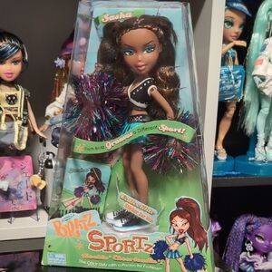 Bratz play sports Sasha